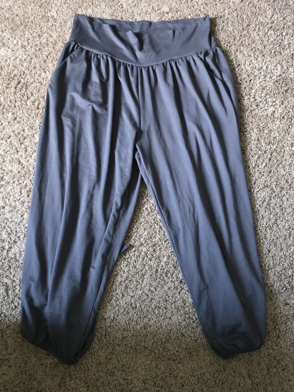 Dibaolong Slate Fold-Over Waist Harem Capris